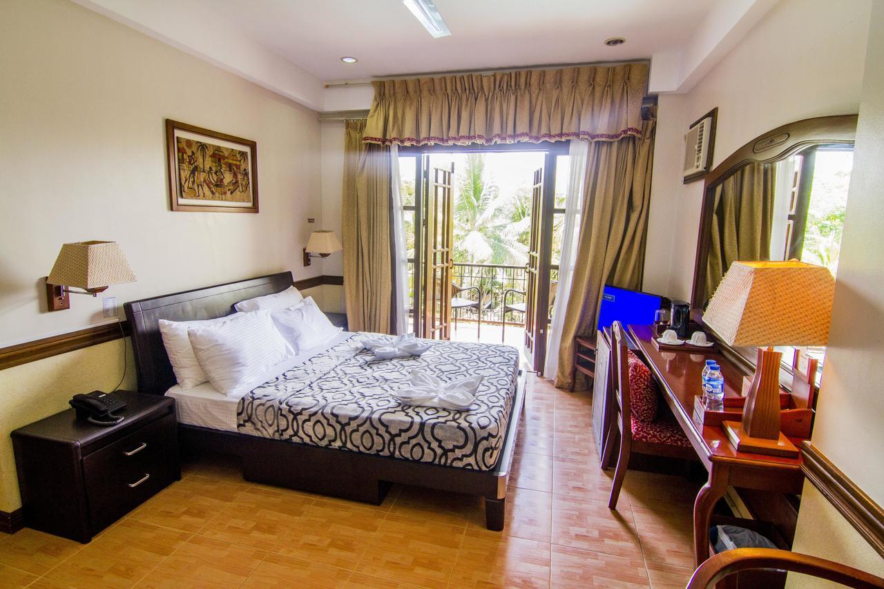 G'S Grand Resort And Convention Center Panglao Esterno foto