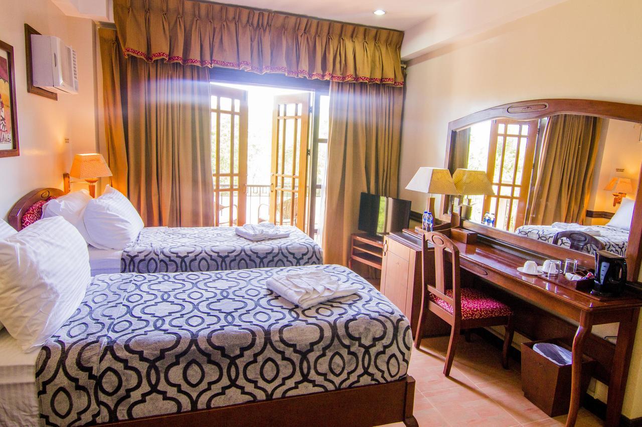 G'S Grand Resort And Convention Center Panglao Esterno foto