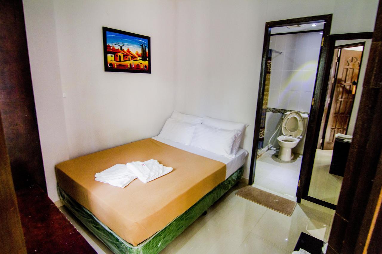 G'S Grand Resort And Convention Center Panglao Esterno foto