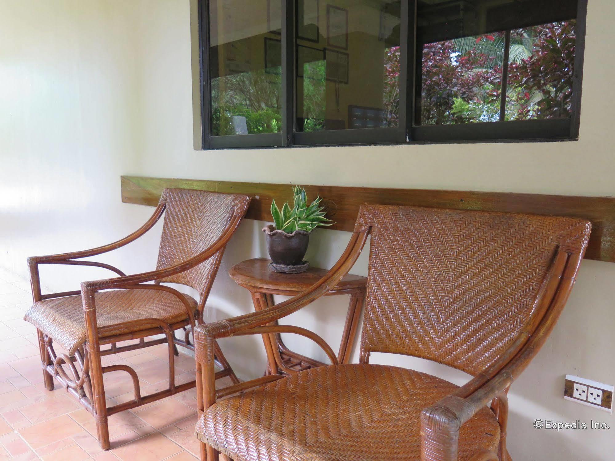G'S Grand Resort And Convention Center Panglao Esterno foto