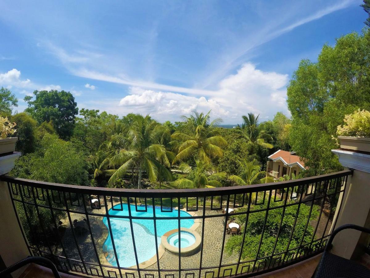 G'S Grand Resort And Convention Center Panglao Esterno foto
